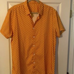 XL Yellow Polka Dot Shirt